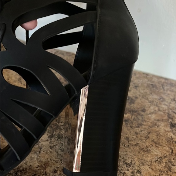 Chic Black Lace-Up Women's Heels - Picture 4 of 6